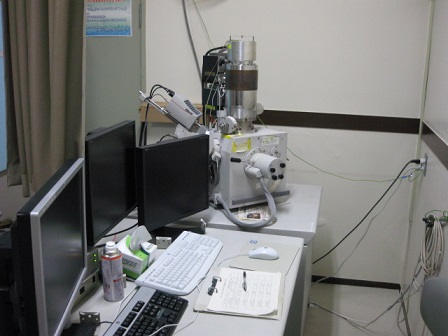 FE-SEM1の画像