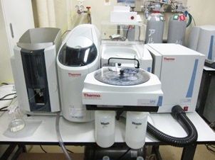 Atomic absorption spectrometer